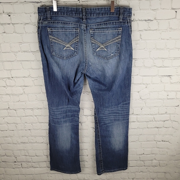 CINCH | ADA relaxed fit stonewash jeans - Picture 2 of 9